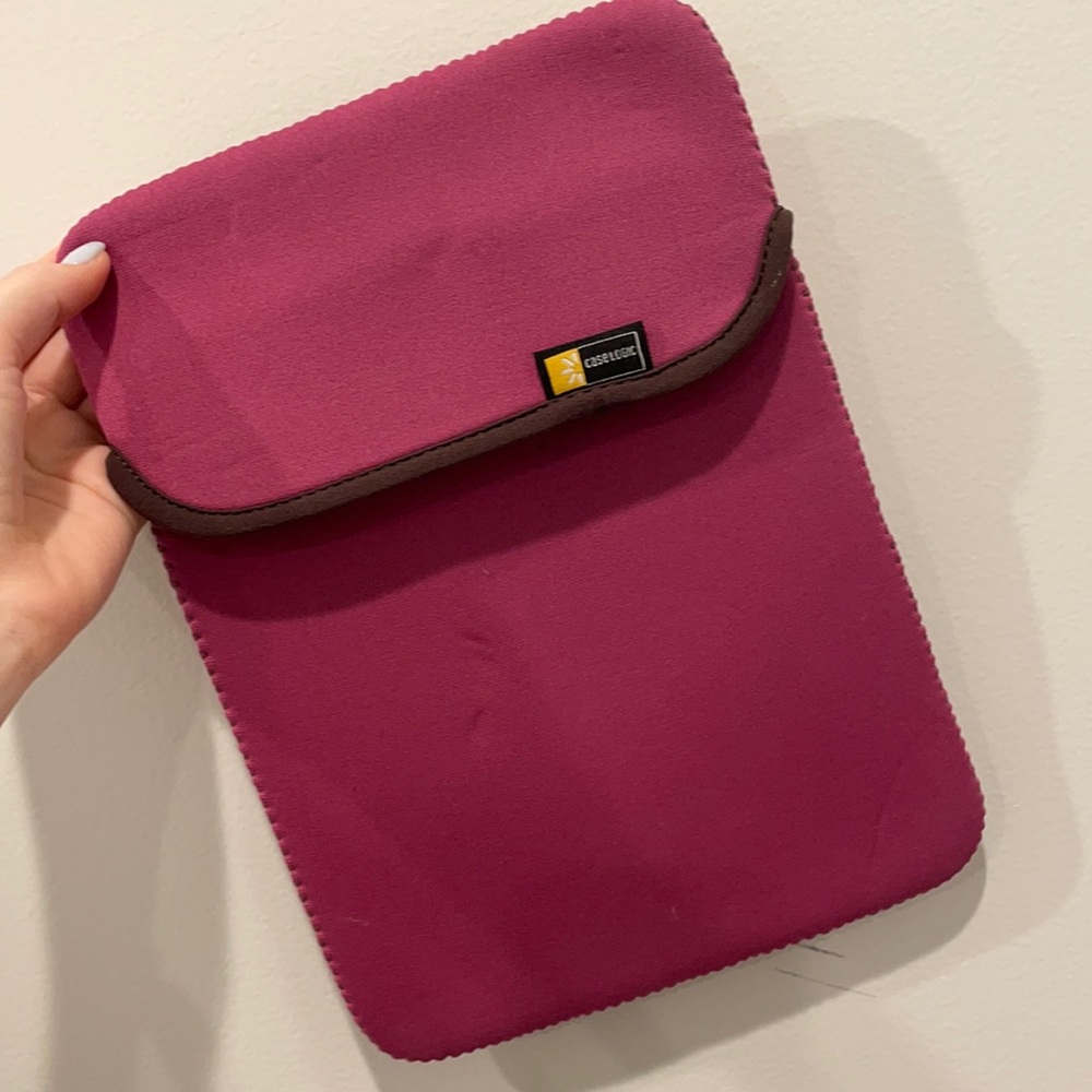 Case Logic - Pink Computer Case - Picture 1 of 3